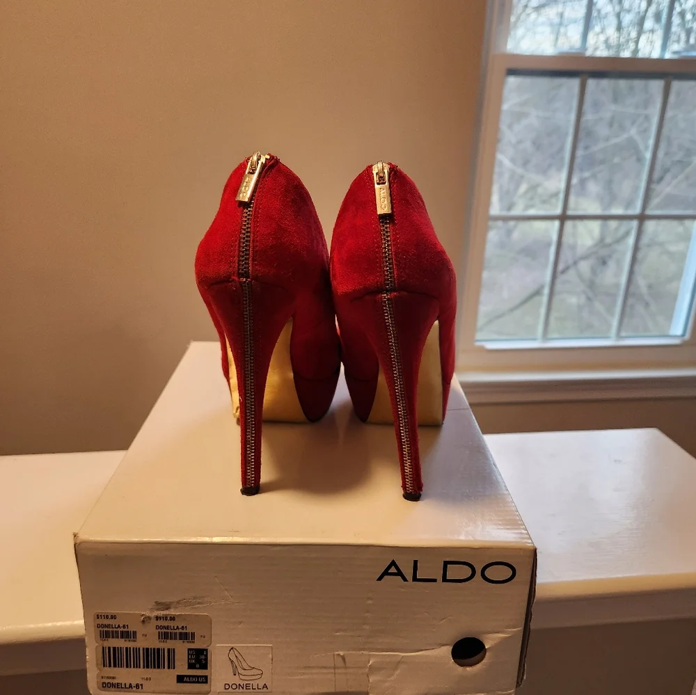 Red Aldo Heels - Picture 3 of 5